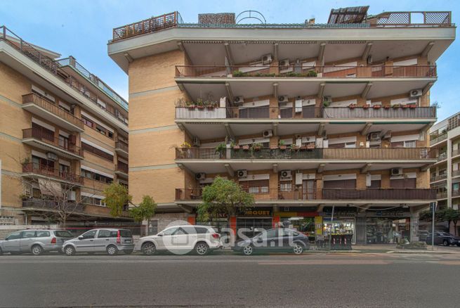 Appartamento in residenziale in Via Isole del Capo Verde 15