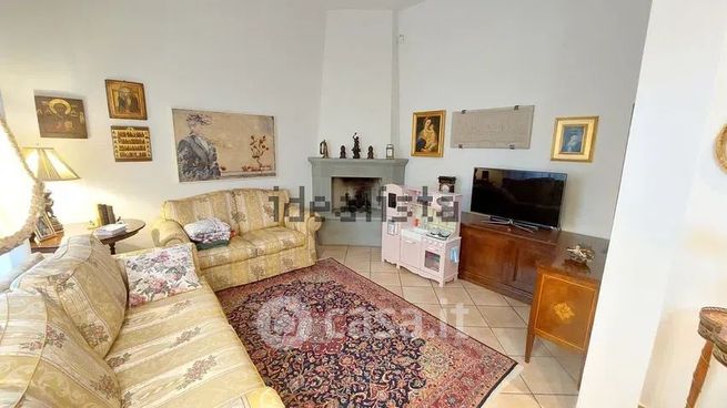 Villetta a schiera in residenziale in Via Roma 198 /1