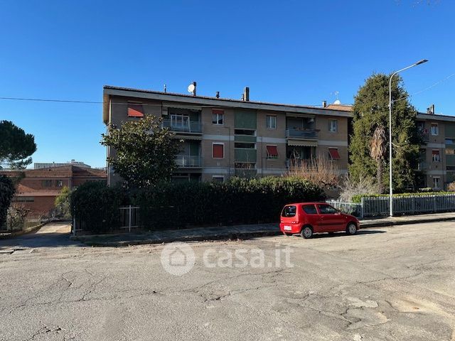 Appartamento in residenziale in Via Claudio Cherubini 18