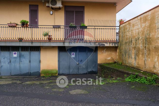 Garage/posto auto in residenziale in Via Frà Nazareno Scolaro 5