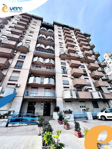 Appartamento in residenziale in Via Aloisio Juvara 138