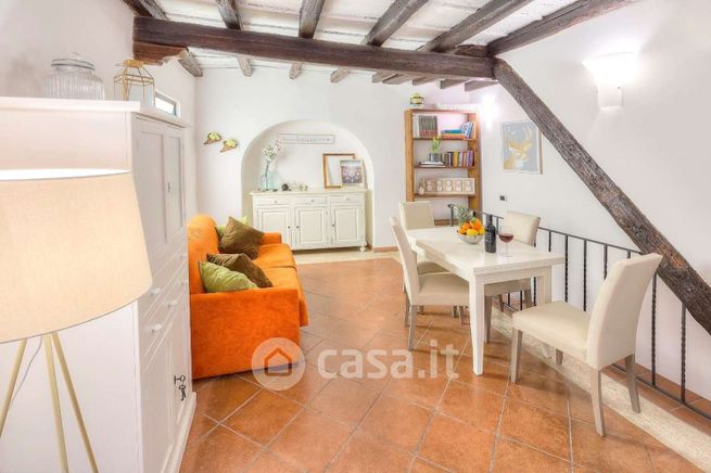 Appartamento in residenziale in Vicolo Moroni