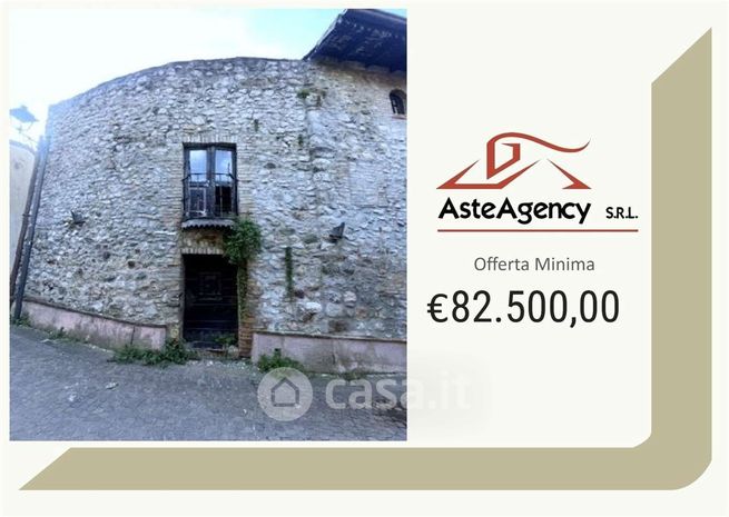 Appartamento in residenziale in Vicolo del Poggio 9