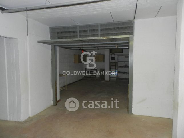 Garage/posto auto in residenziale in Via Castelsecco 16