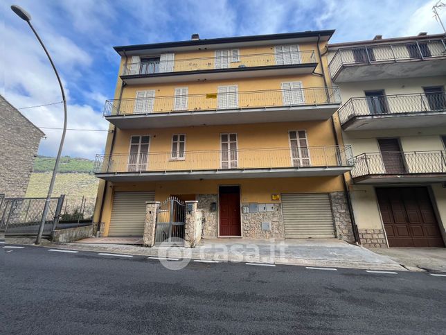 Appartamento in residenziale in Via Napoli