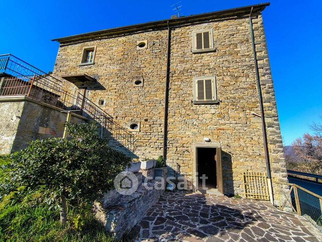 Rustico/casale in residenziale in Strada Provinciale del Passo della Spugn