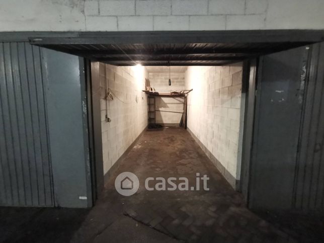 Garage/posto auto in residenziale in Via Ponale 6