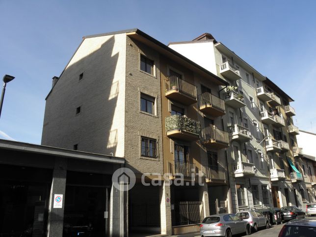 Box/posto auto in residenziale in Via Cumiana 60