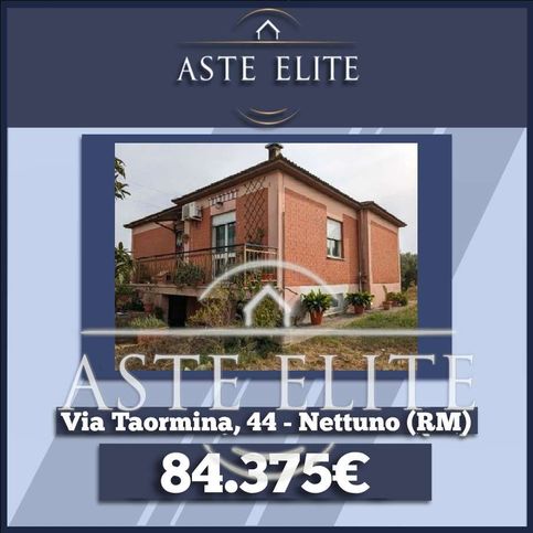 Villetta a schiera in residenziale in Via Taormina 44
