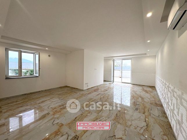 Appartamento in residenziale in Via Nuova del Bosco