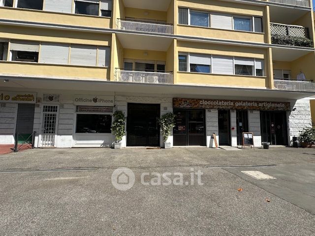 Appartamento in residenziale in Via Flaminia 732 i