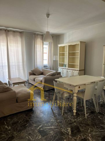 Appartamento in residenziale in Via Lucania