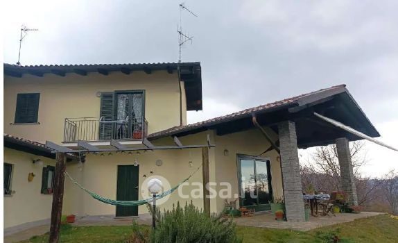 Villetta a schiera in residenziale in Via Copasso 49