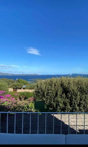Appartamento in residenziale in Via Punta Lada 22