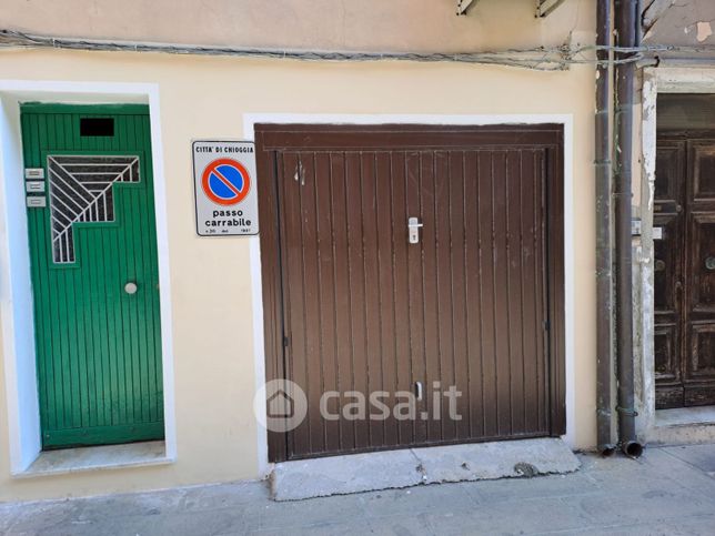 Garage/posto auto in residenziale in Calle a Venezia Fidado