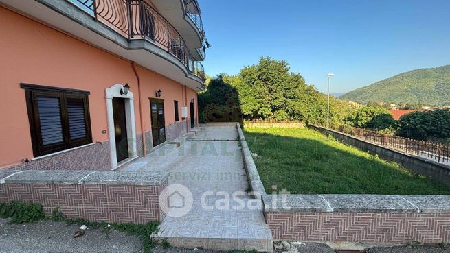 Appartamento in residenziale in Via Acqua delle Noci 12