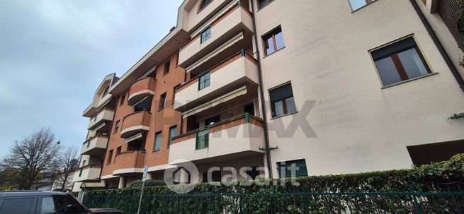 Appartamento in residenziale in Via Don Gerolamo Zaroli 29