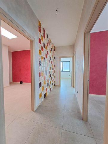 Ufficio in commerciale in 