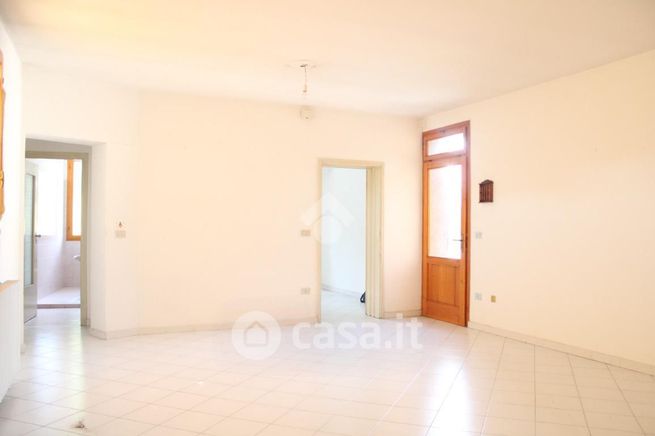 Appartamento in residenziale in Via Firenze