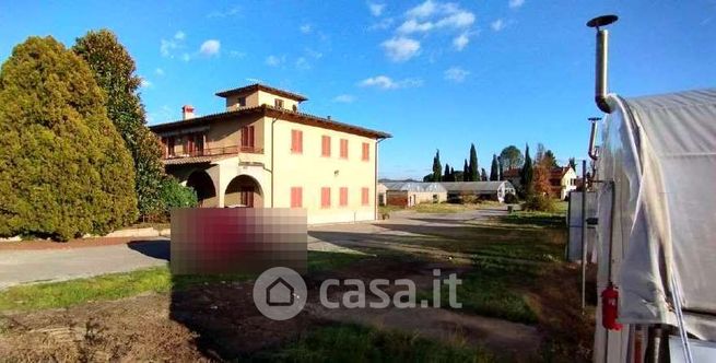 Appartamento in residenziale in Via Croce del Ferragalli