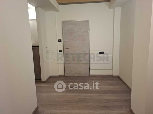 Appartamento in residenziale in Via GiosuÃ¨ Carducci