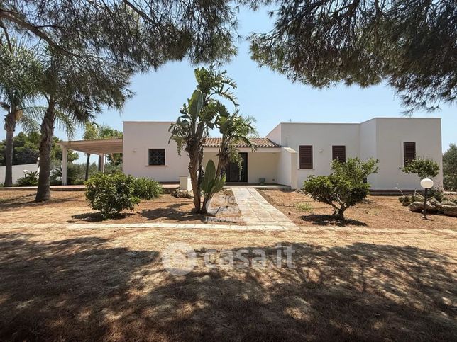 Villa in residenziale in