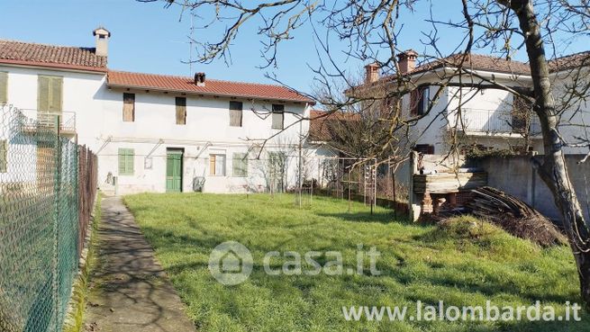 Casa indipendente in residenziale in Via Campone 14