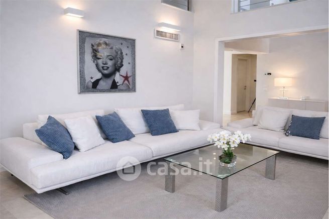 Casa bi/trifamiliare in residenziale in Via Balilla