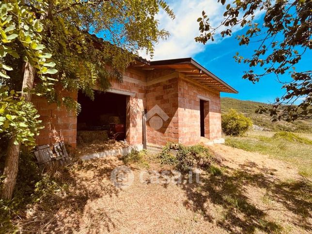 Rustico/casale in residenziale in Località Paradiso