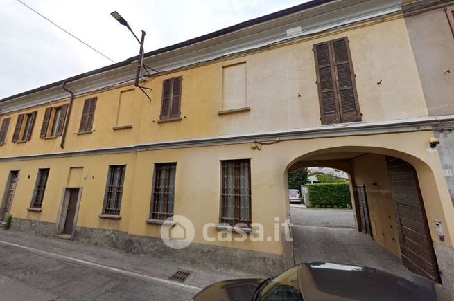 Appartamento in residenziale in Via Como 28