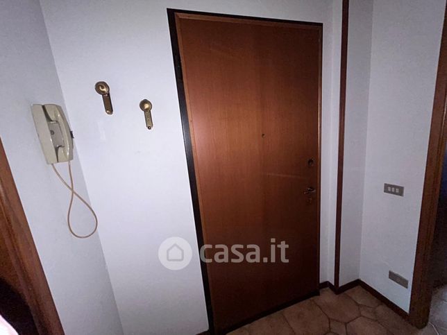 Appartamento in residenziale in Via Albino Cei 9