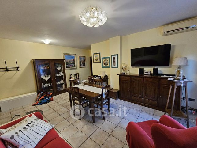 Appartamento in residenziale in Via Giovanni Amendola 3 b