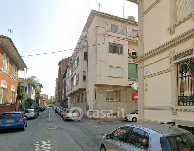 Appartamento in residenziale in Via Aosta 11