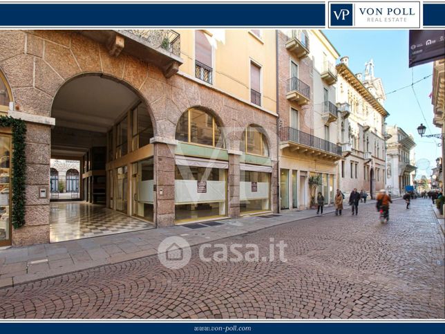 Appartamento in residenziale in Corso Andrea Palladio 137