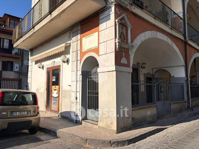 Box/posto auto in residenziale in Via Santa Maria 74