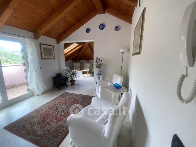 Appartamento in residenziale in Via Pero 57