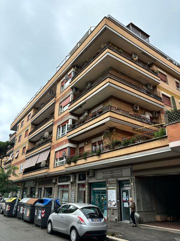 Appartamento in residenziale in Via Diego Simonetti