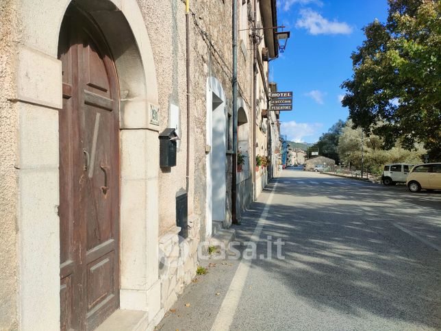 Casa indipendente in residenziale in Via Benedetto Virgilio 191