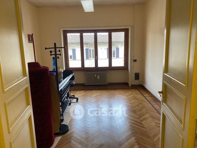 Ufficio in commerciale in Via Valfonda