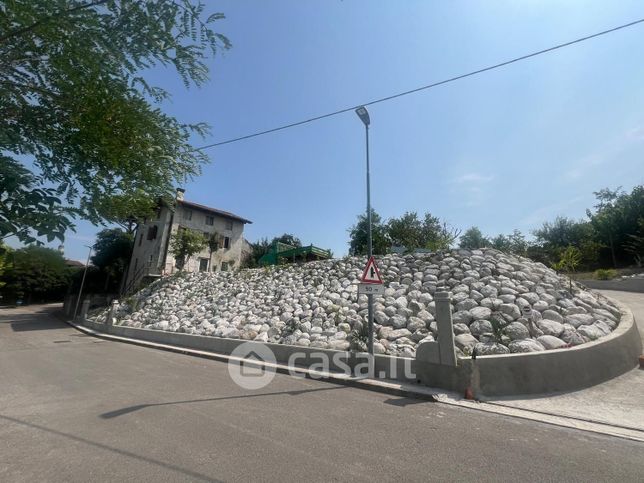 Rustico/casale in residenziale in Borgo Dolenzicco