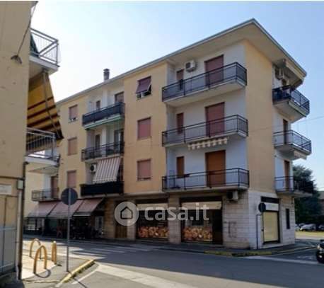 Appartamento in residenziale in Via Filippo Turati