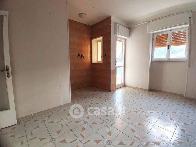 Appartamento in residenziale in Via Giulio Cesare 17 a