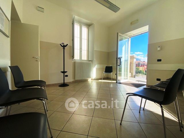 Ufficio in commerciale in Via Pasquale Fumagalli 11