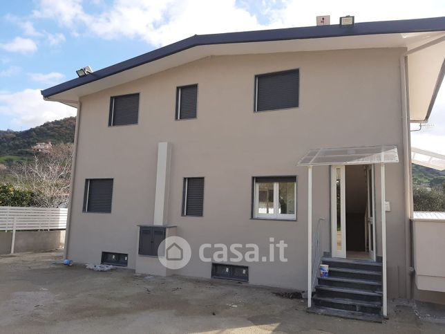Appartamento in residenziale in Via Fuonti