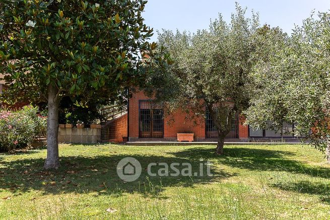 Villa in residenziale in Via Mariano Marchicelli