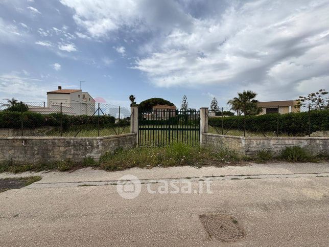 Terreno agricolo in commerciale in 