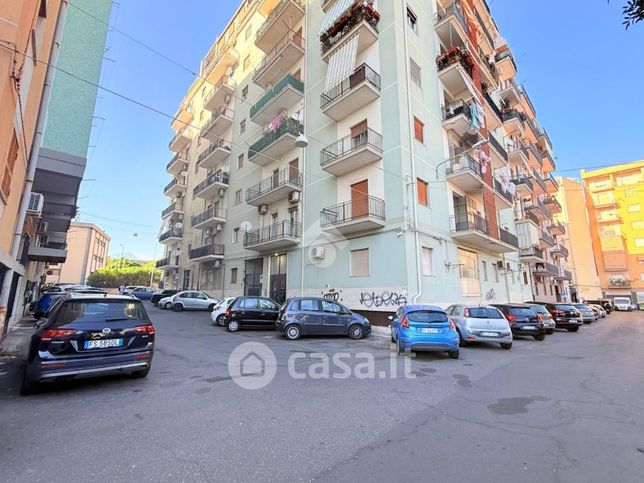 Box/posto auto in residenziale in Via Nicola Zingarelli 3
