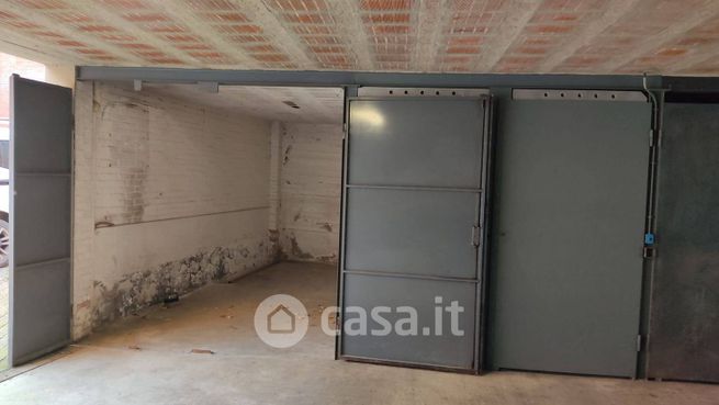 Box/posto auto in residenziale in Via Marzabotto