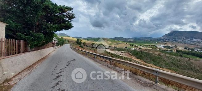 Terreno agricolo in commerciale in