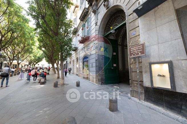 Appartamento in residenziale in Via Chiaia 138